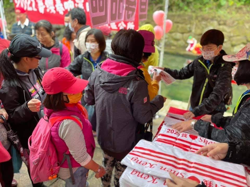 與會民眾宣導品